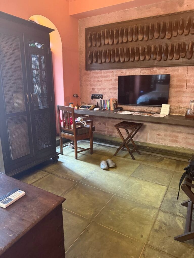 Calcutta Bungalows