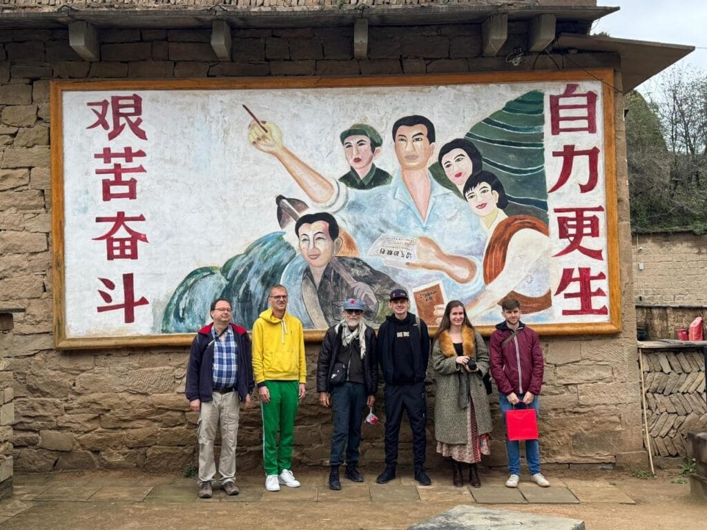Communist Tours 